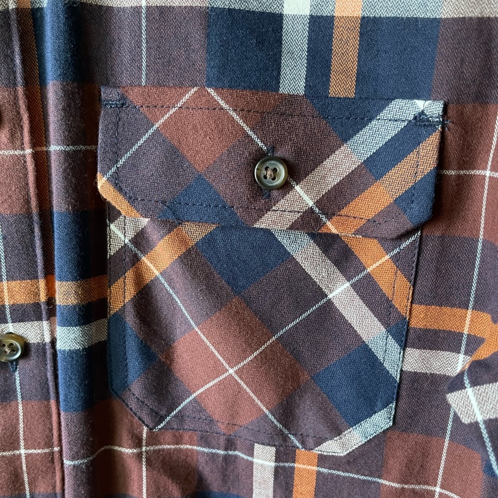 NWT Club Room: Men’s (M) plaid long sleeve shirt autumn colors. - Picture 6 of 16